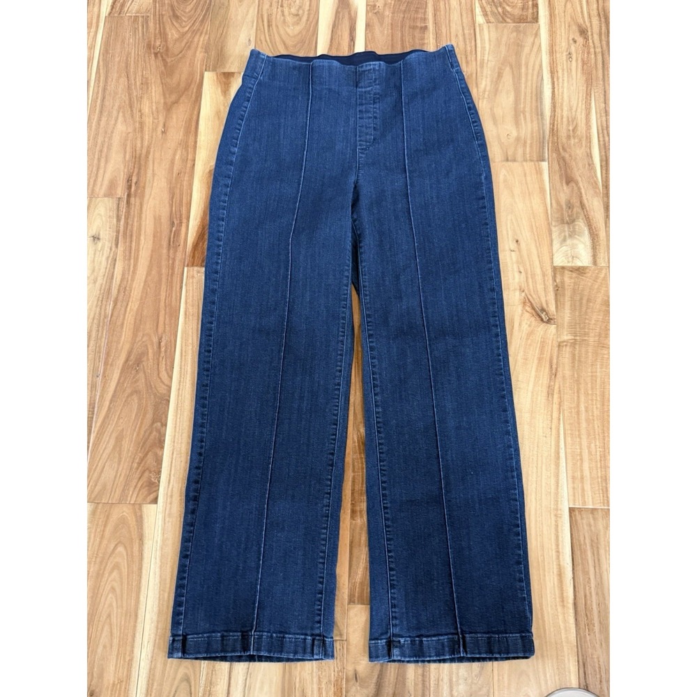 Chico's Pull On Trouser Jeans Blue High Rise Wide Leg Stretch. Size 1